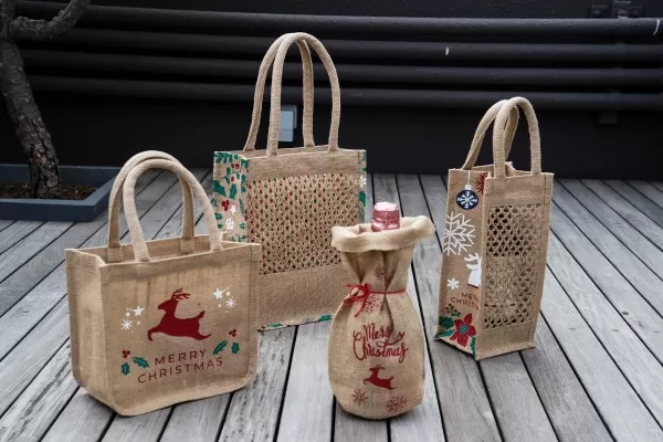 Burlap Wine Bags