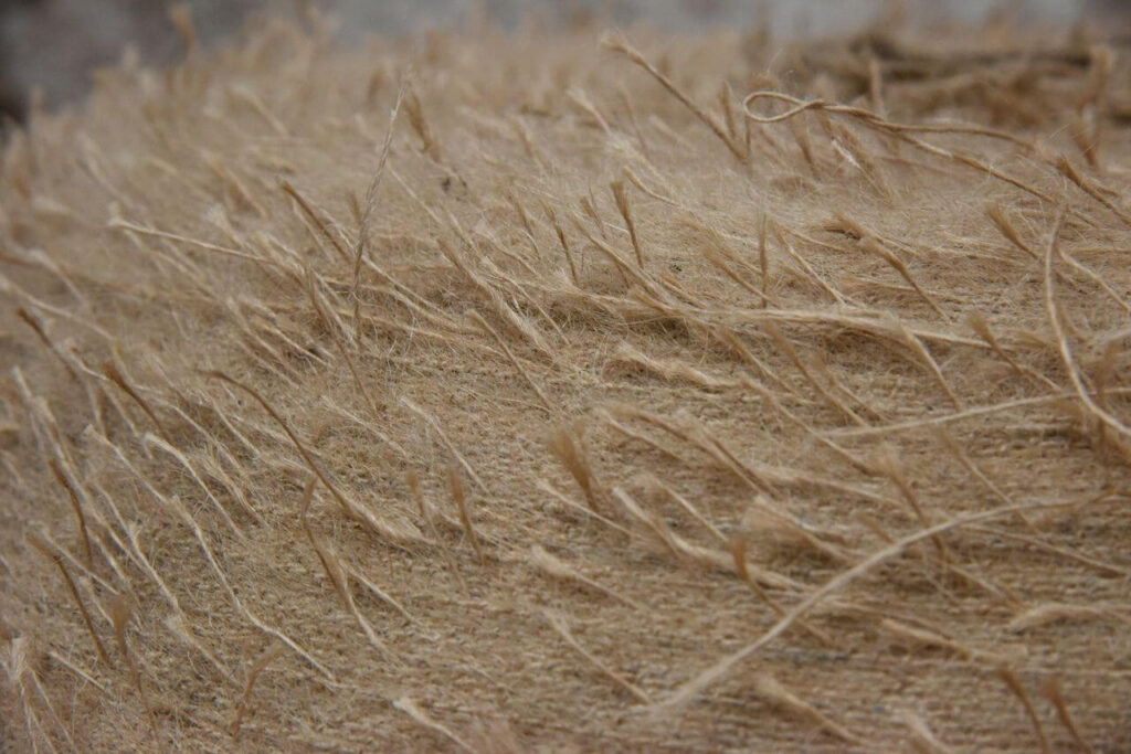 What is Jute Fabric? What Lies Behind the Natural Fiber - Utopia